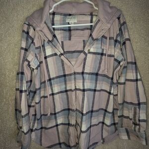 American Eagle Outfitters Pink and Blue Plaid Shirt